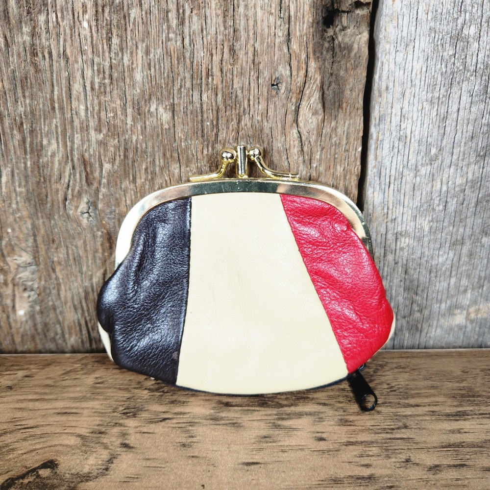 Vintage Leather Change Purse Kiss Lock Coin Purse